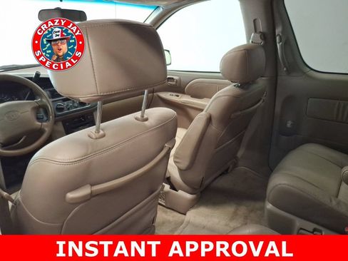 Used 1999 Toyota Sienna XLE FWD image 15