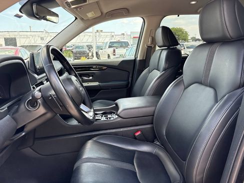 Used 2023 Honda Pilot EX-L image 5