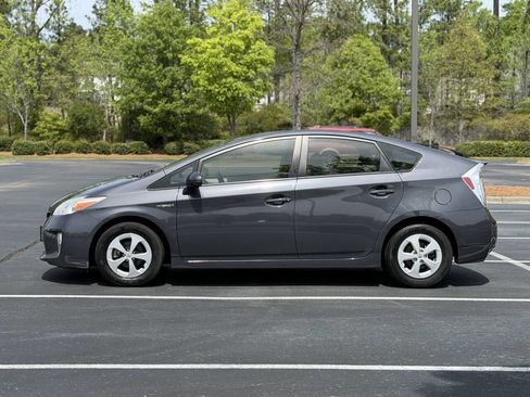 Used 2012 Toyota Prius Three image 4