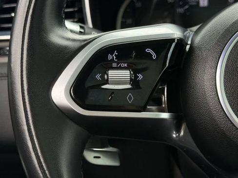 Used 2022 Jaguar F-PACE S AWD/4WD image 12