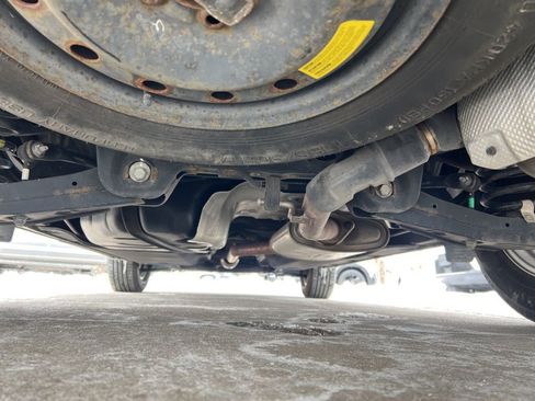 Used 2019 Kia Sorento LX w/ LX Convenience Package image 34