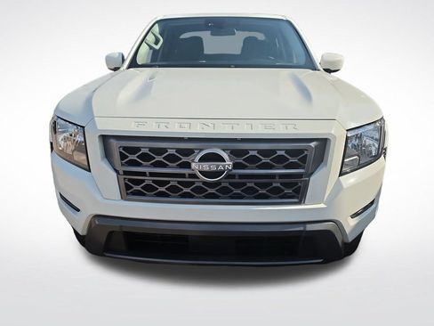 Used 2023 Nissan Frontier SV w/ Technology Package RWD image 8