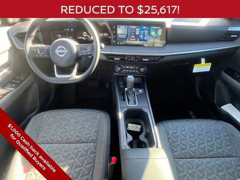 New 2026 Nissan Kicks SV w/ SV Premium Package FWD image 10