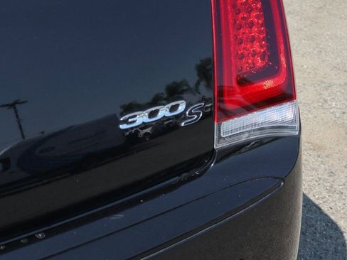 Used 2020 Chrysler 300 S image 46