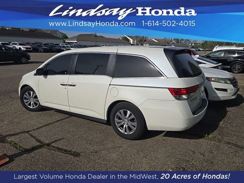Used 2017 Honda Odyssey SE image 3