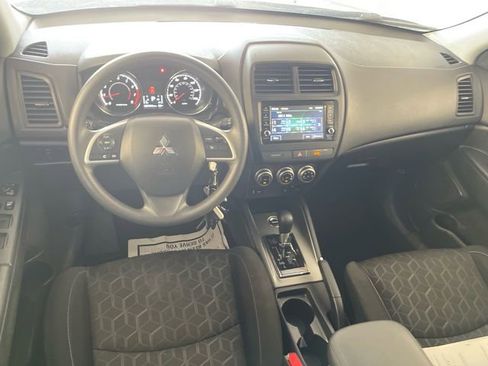 Used 2024 Mitsubishi Outlander Sport AWD image 17