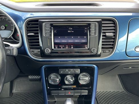 Used 2017 Volkswagen Beetle 1.8T SE image 19