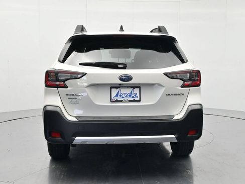 Used 2025 Subaru Outback Limited AWD/4WD image 6