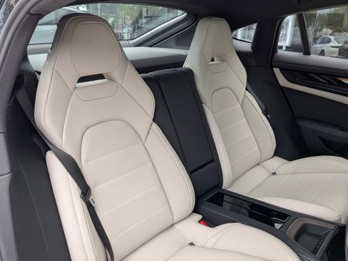 New 2025 Porsche Panamera image 25