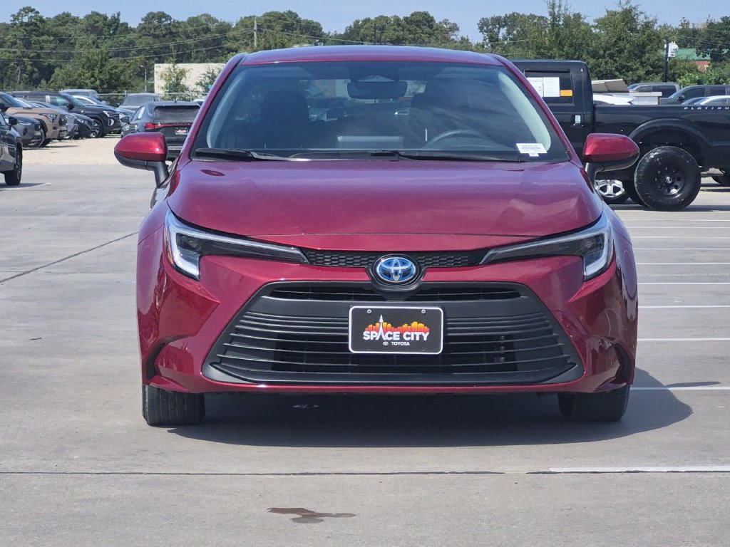 Used 2024 Toyota Corolla LE FWD image 9