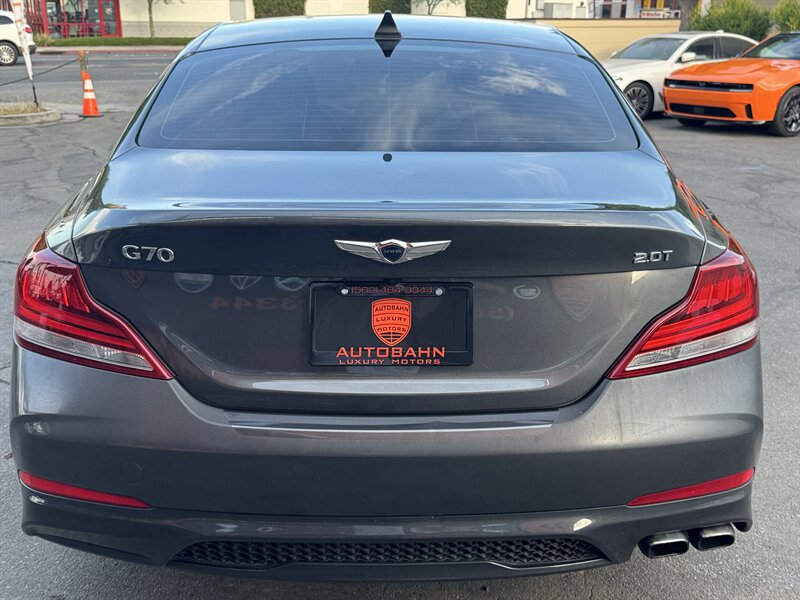 Used 2019 Genesis G70 2.0T Advanced RWD image 11