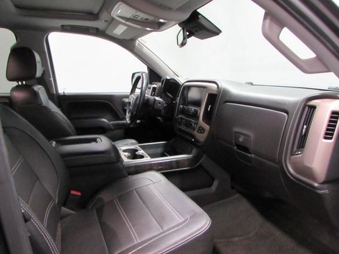 Used 2016 GMC Sierra 1500 Denali w/ Denali Ultimate Package AWD/4WD image 17