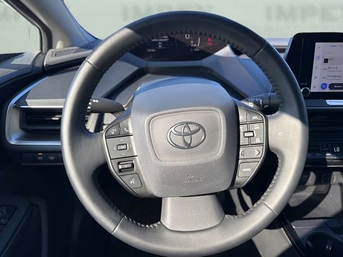 Used 2024 Toyota Prius LE image 12