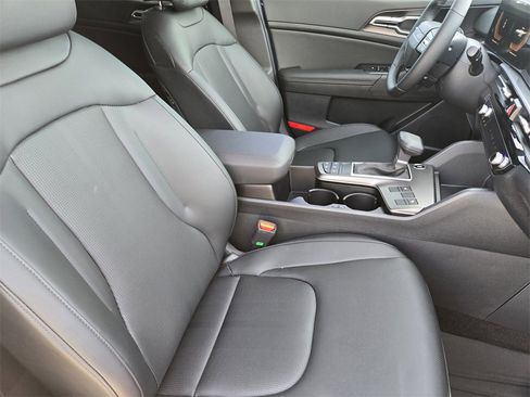 New 2026 Kia Sportage EX image 10