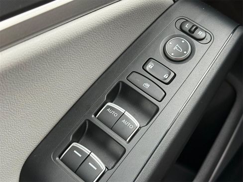 Certified 2023 Acura Integra image 21