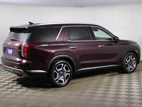Used 2024 Hyundai Palisade Limited image 17