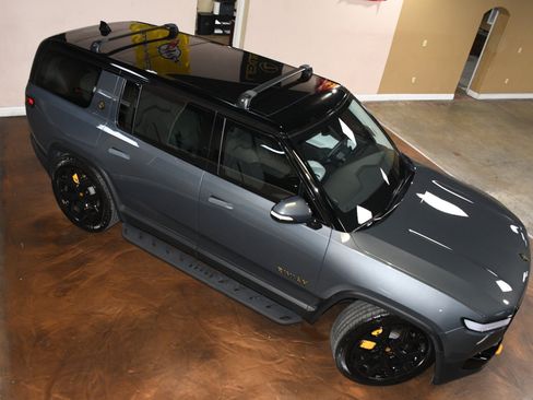 Used 2023 Rivian R1S Launch Edition AWD/4WD image 73
