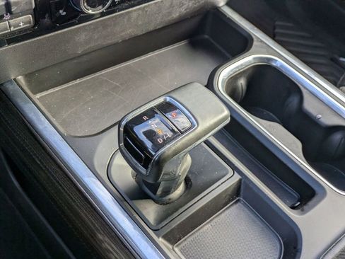 Used 2024 Chevrolet Silverado 1500 LT Trail Boss image 25