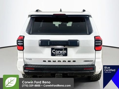 Used 2026 Toyota 4Runner TRD Off-Road Premium AWD/4WD image 8