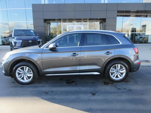 Used 2022 Audi Q5 2.0T Premium image 4