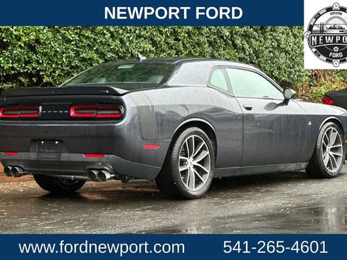 Used 2018 Dodge Challenger R/T Scat Pack w/ Leather Interior Group image 3