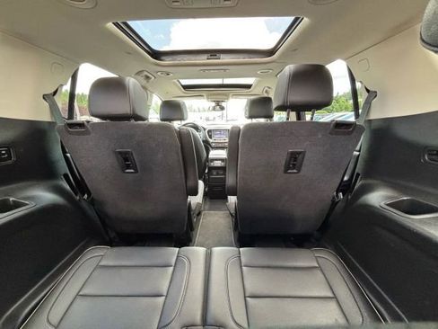 Used 2021 GMC Acadia Denali w/ Trailering Package image 28