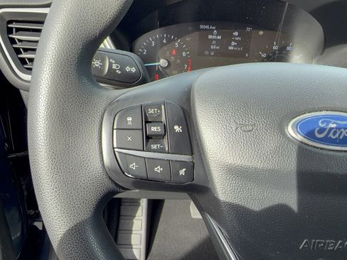 Certified 2020 Ford Escape SE image 27