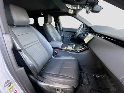 Used 2026 Land Rover Range Rover Evoque S image 29