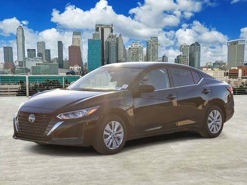 Used 2024 Nissan Sentra S image 1