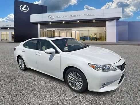 Used 2014 Lexus ES 350 w/ Luxury Package image 1