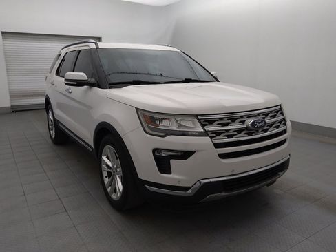 Used 2019 Ford Explorer Limited w/ Class III Trailer Tow Package image 13