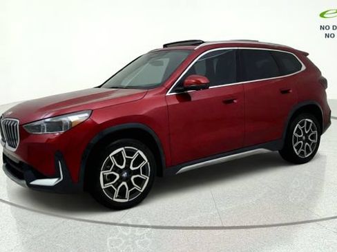 Used 2026 BMW X1 xDrive28i AWD/4WD image 5