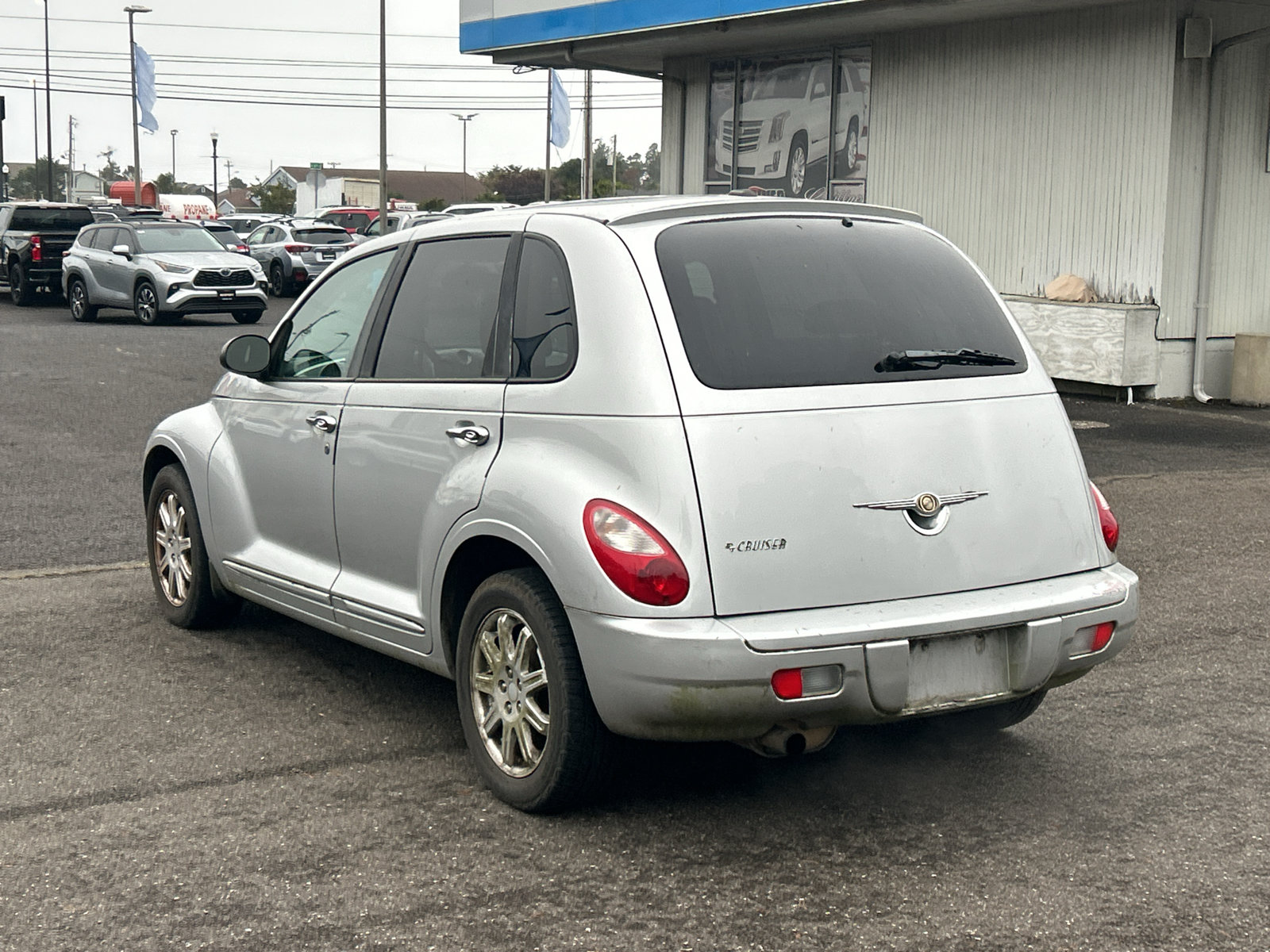 Used 2009 Chrysler PT Cruiser Touring FWD image 7