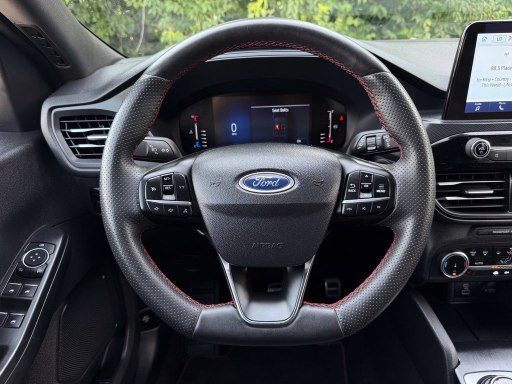 Used 2023 Ford Escape ST-Line AWD/4WD image 32
