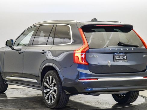 Certified 2025 Volvo XC90 B6 Ultra image 2