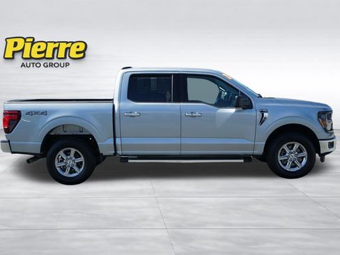 Used 2025 Ford F150 XLT w/ Equipment Group 301A Standard AWD/4WD image 3