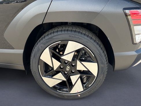 New 2026 Hyundai Kona Limited FWD image 9