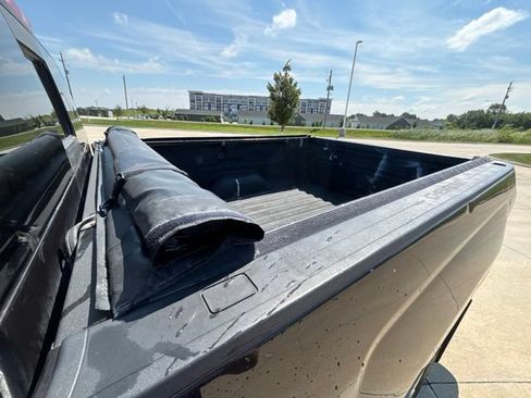 Used 2019 Chevrolet Silverado 2500 LTZ w/ Vortec Plus Package AWD/4WD image 20