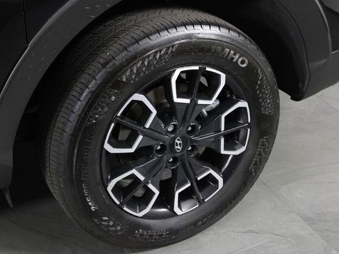 Certified 2024 Hyundai Santa Cruz SE image 13