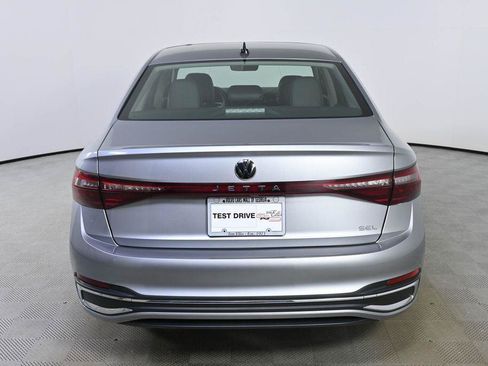 Used 2025 Volkswagen Jetta SEL FWD image 30