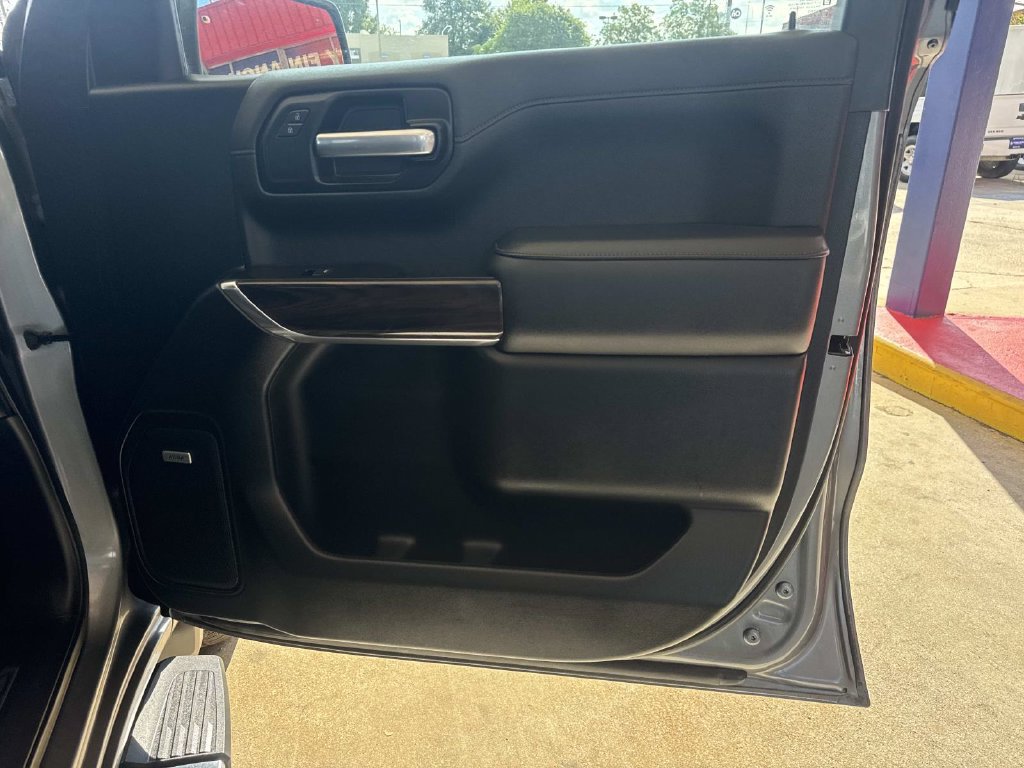 Used 2021 GMC Sierra 1500 SLT RWD image 16