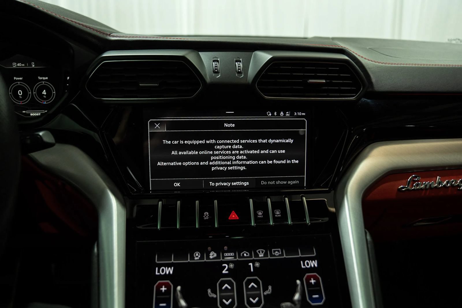 Used 2022 Lamborghini Urus AWD/4WD image 9