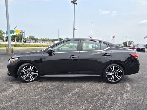 Used 2023 Nissan Sentra SR w/ Trunk Package FWD image 10