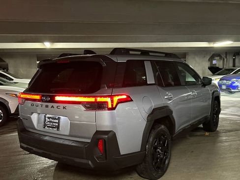 New 2026 Subaru Outback Limited image 2