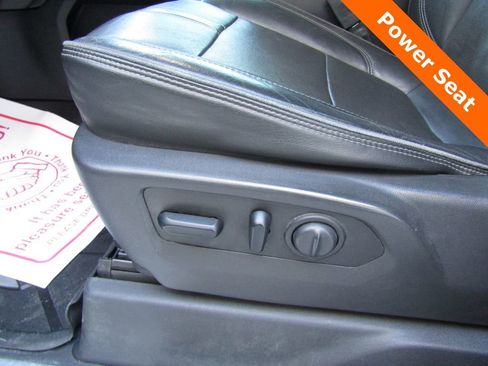 Used 2020 Chevrolet Silverado 1500 High Country w/ Technology Package image 8