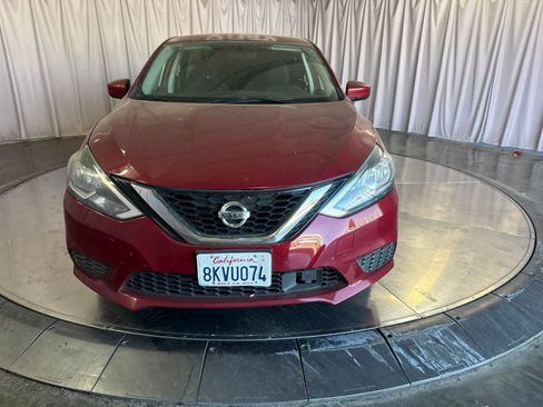 Used 2019 Nissan Sentra SV w/ Special Edition Package FWD image 2
