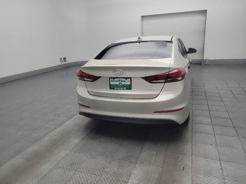Used 2018 Hyundai Elantra SEL FWD image 7