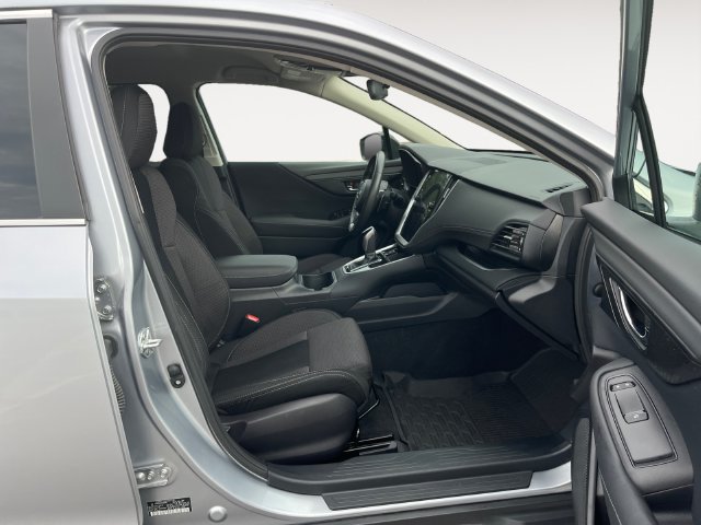 Certified 2025 Subaru Outback Premium AWD/4WD image 15