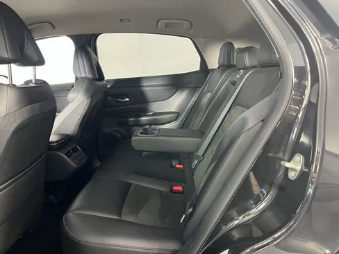 Used 2023 Nissan Ariya AWD image 26