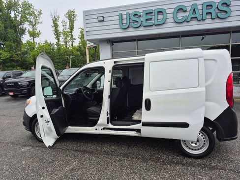 Used 2019 RAM ProMaster City Tradesman FWD image 13